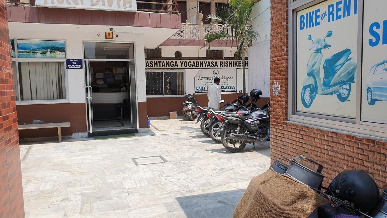 Hotel Divya Rishīkesh Zewnętrze zdjęcie